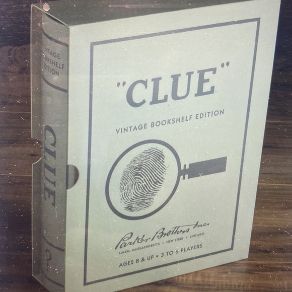 Clue, Vintage, Bookshelf Edition from Smithsonian - Picture 8 of 13
